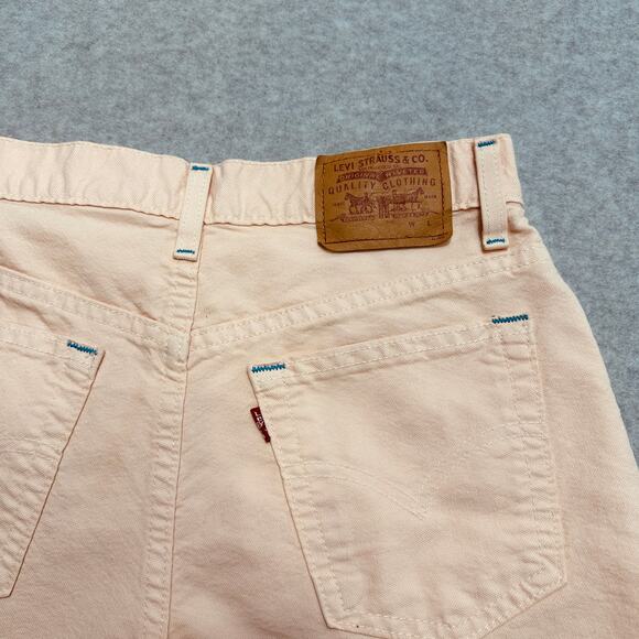 Levi's Short Womens S VTG Peach Chino Mid Rise Zip Fly Straight Pockets Casual - Picture 3 of 7